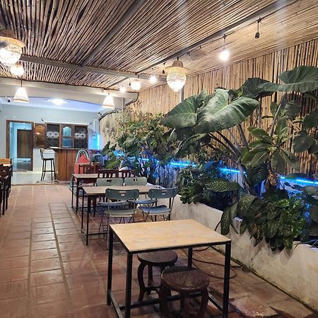 The Blue Guest House Battambang Eksteriør billede