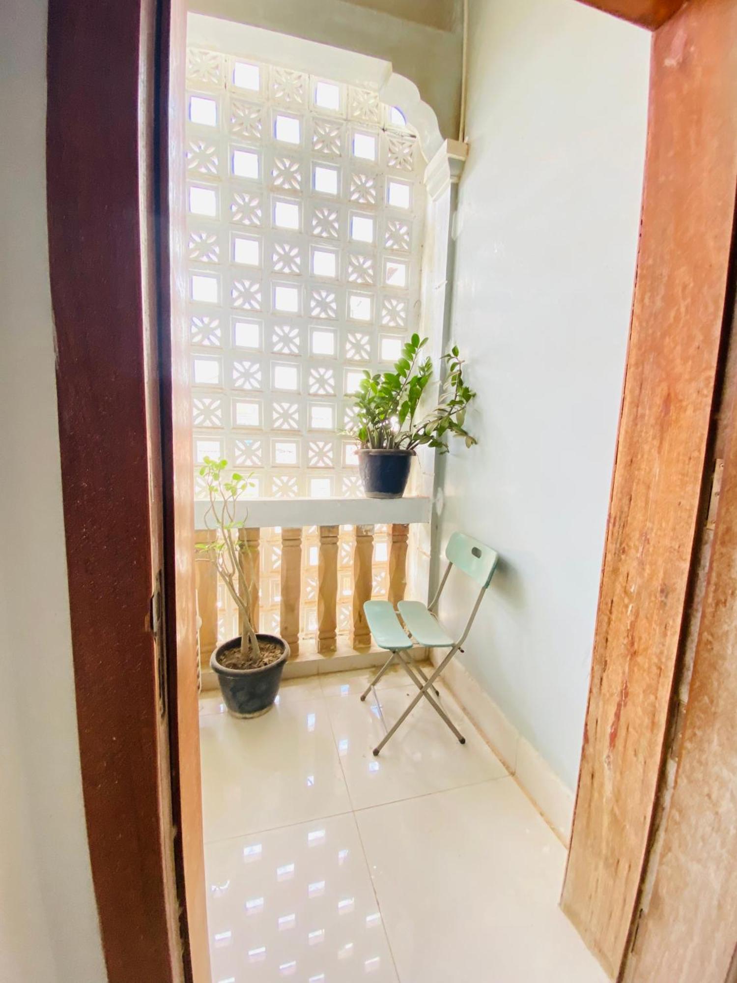 The Blue Guest House Battambang Eksteriør billede