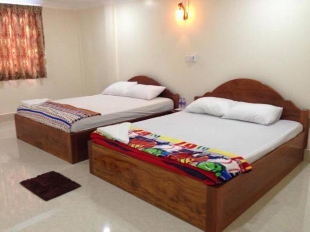 The Blue Guest House Battambang Eksteriør billede
